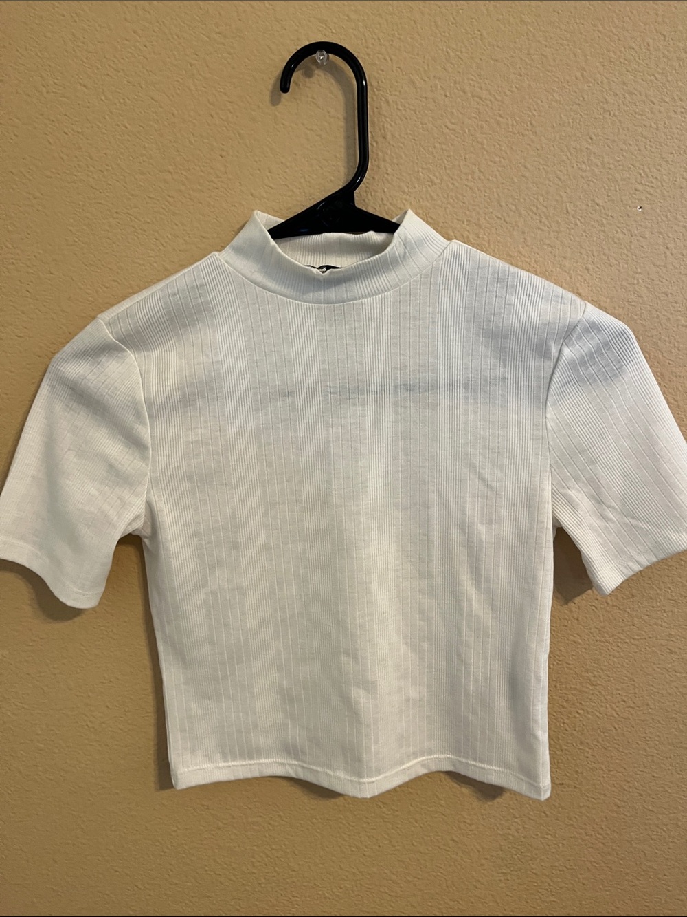 Forever 21 White Ribbed Mock-Neck Crop Top